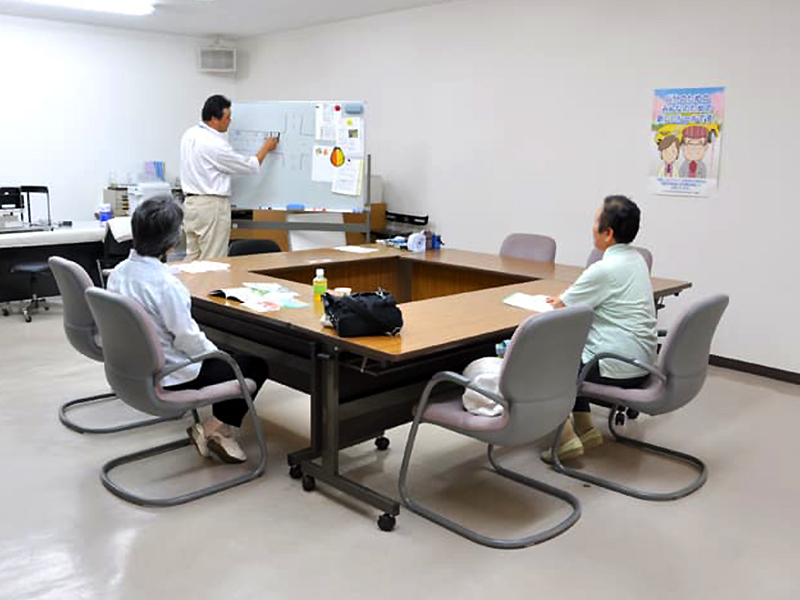 高齢者講習の座学の様子